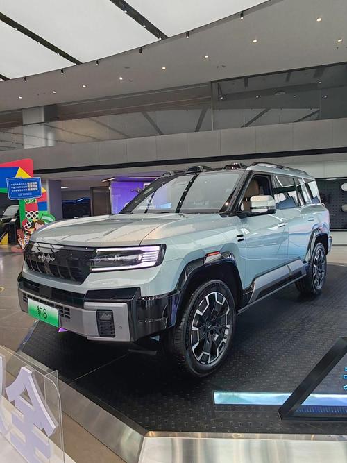 广州16比亚迪方程豹硬派越野的爆款，英菲尼迪35周年与你共成长